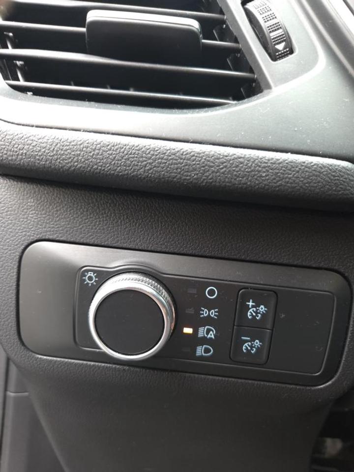 2021 Ford Escape SE AWD Photo