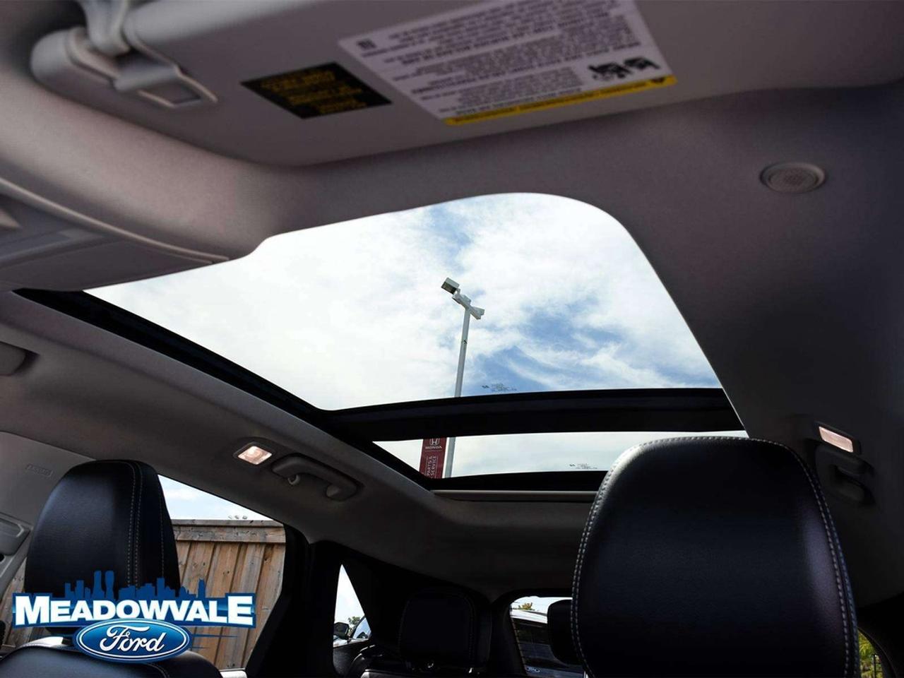2022 Ford Escape SEL Photo