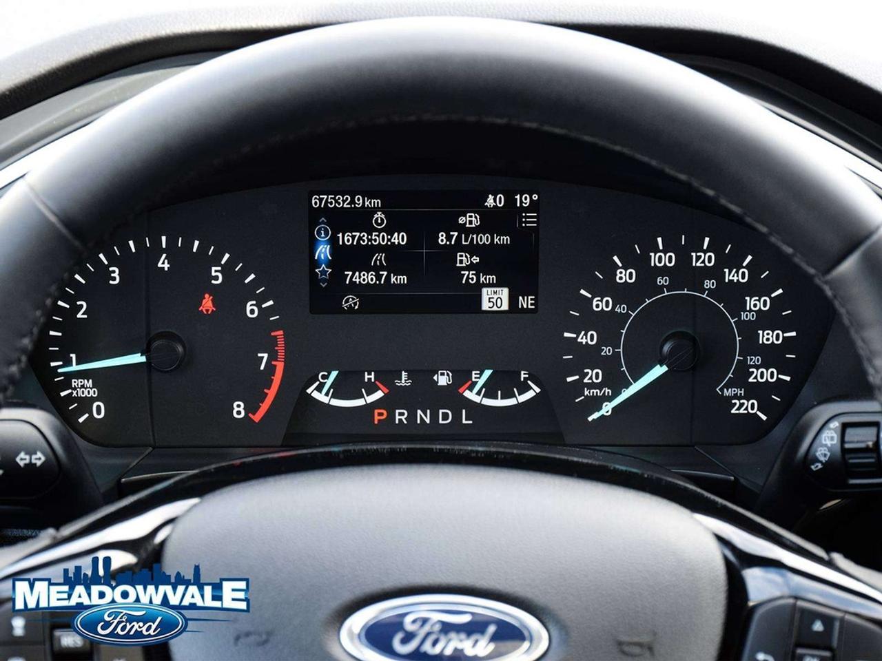 2022 Ford Escape SEL Photo