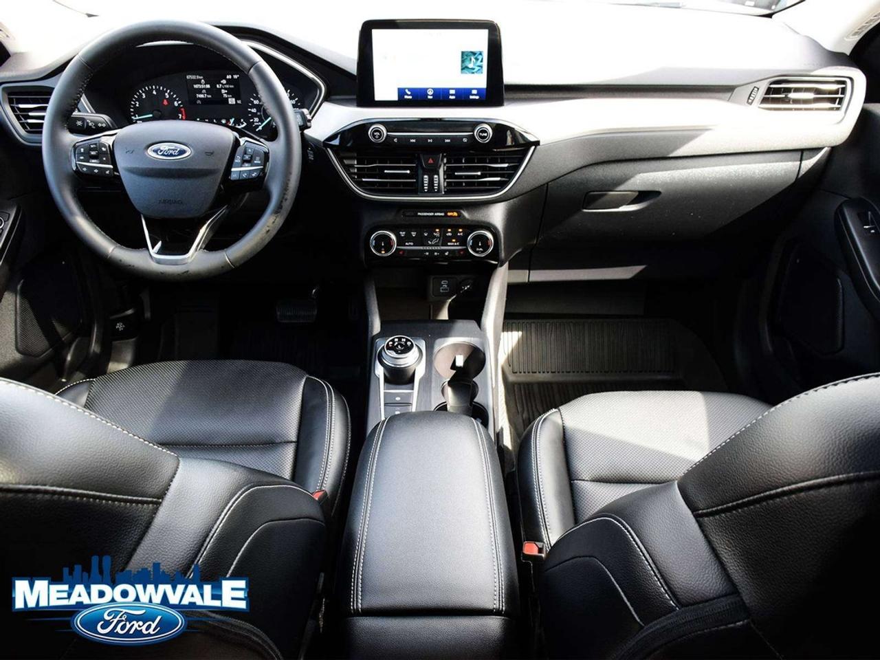 2022 Ford Escape SEL Photo