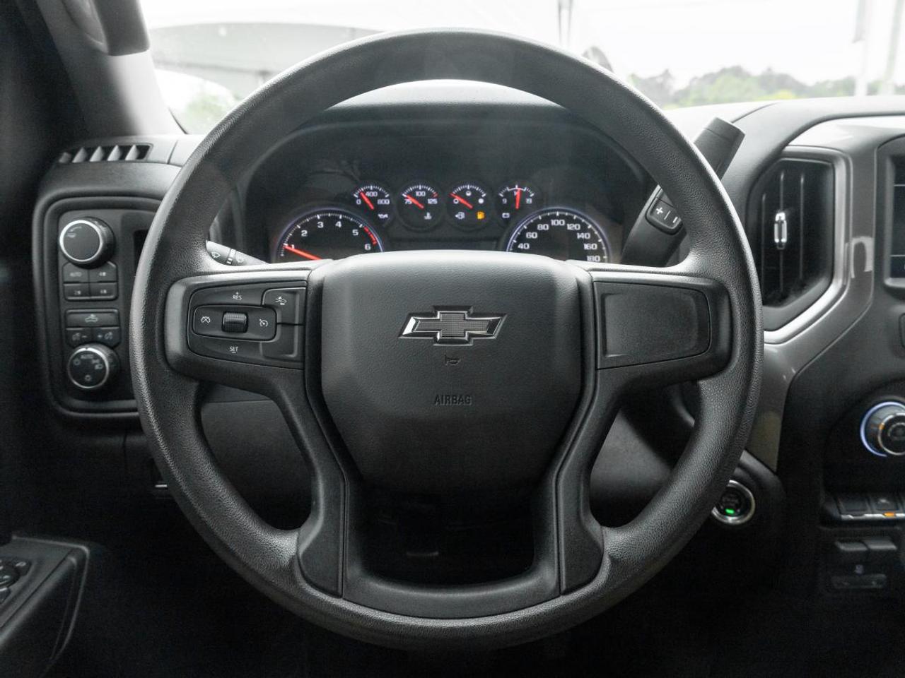 2024 Chevrolet Silverado 1500 Custom Trail Boss Photo