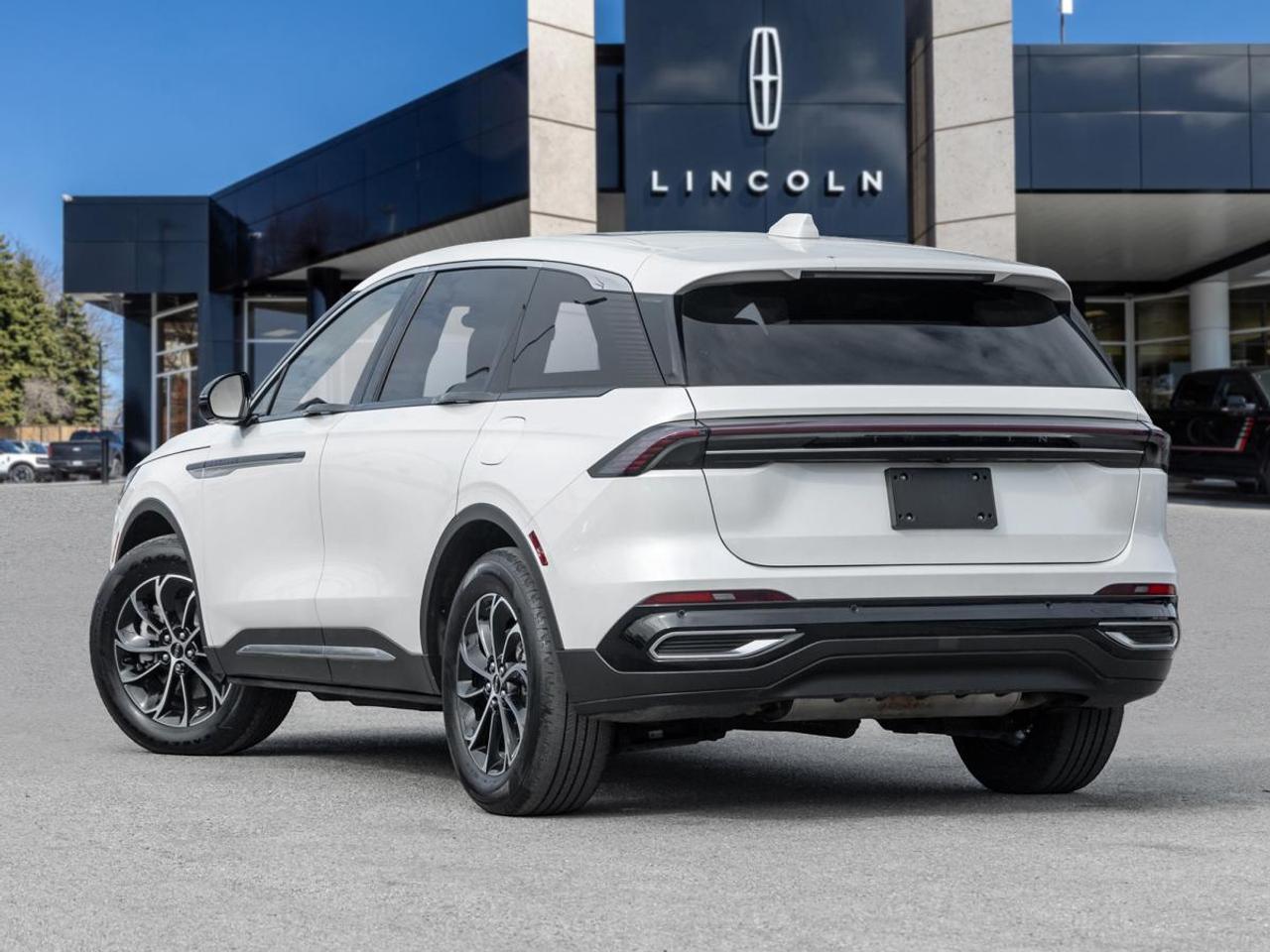 2025 Lincoln Nautilus Premiere Photo