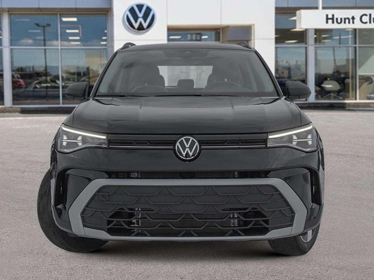 2027 Volkswagen Taos Trendline 4Motion Photo1