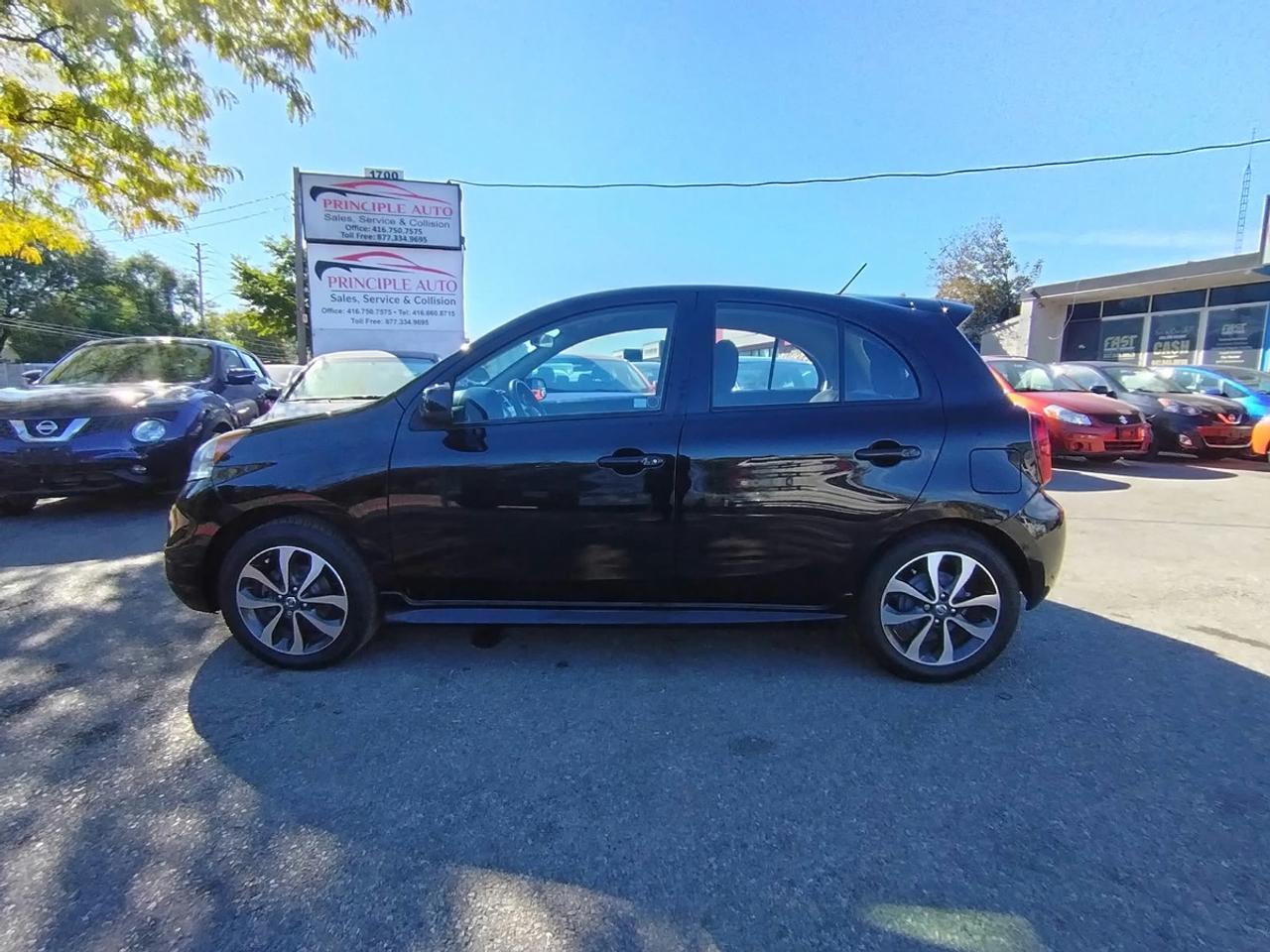 2018 Nissan Micra SV Photo1