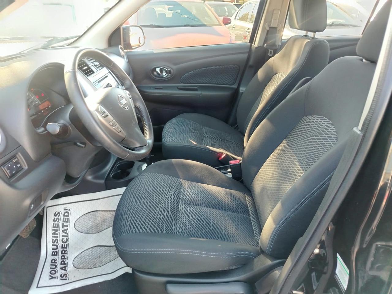 2018 Nissan Micra SV Photo