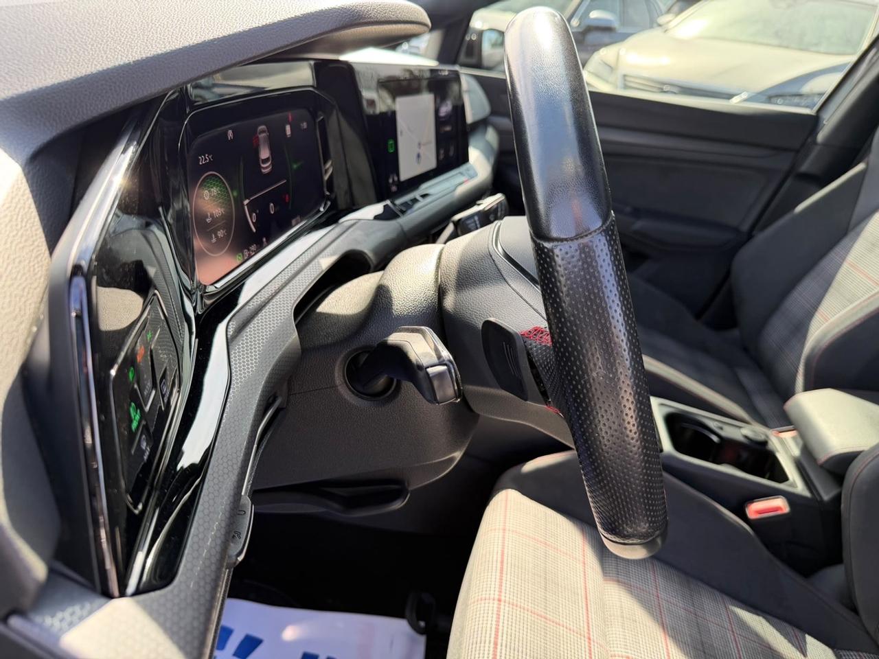 2024 Volkswagen Golf GTI Autobahn Photo