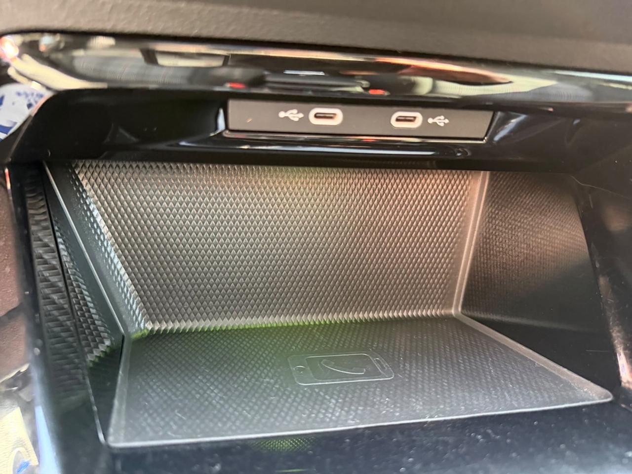 2024 Volkswagen Golf GTI Autobahn Photo