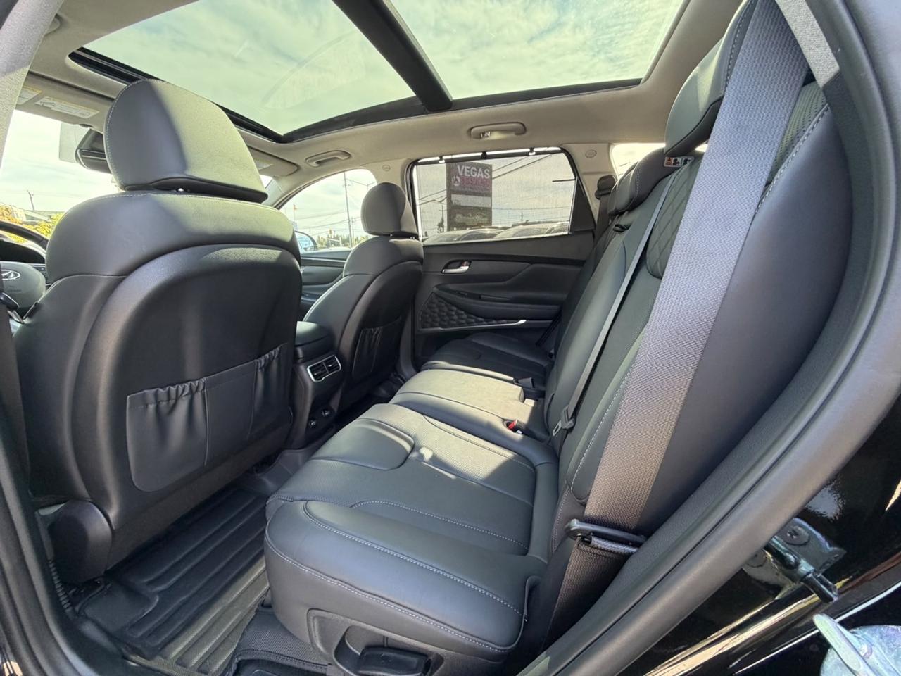 2023 Hyundai Santa Fe Hybrid Limited Photo