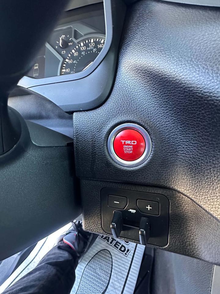 2023 Toyota Tundra TRD OFF ROAD Photo