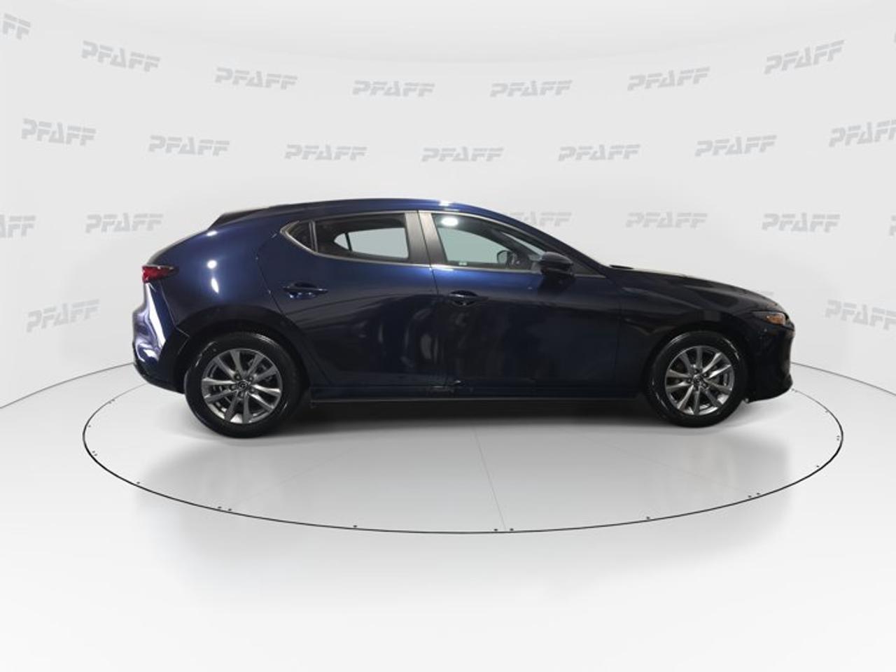 2025 Mazda MAZDA3 SELECT Photo