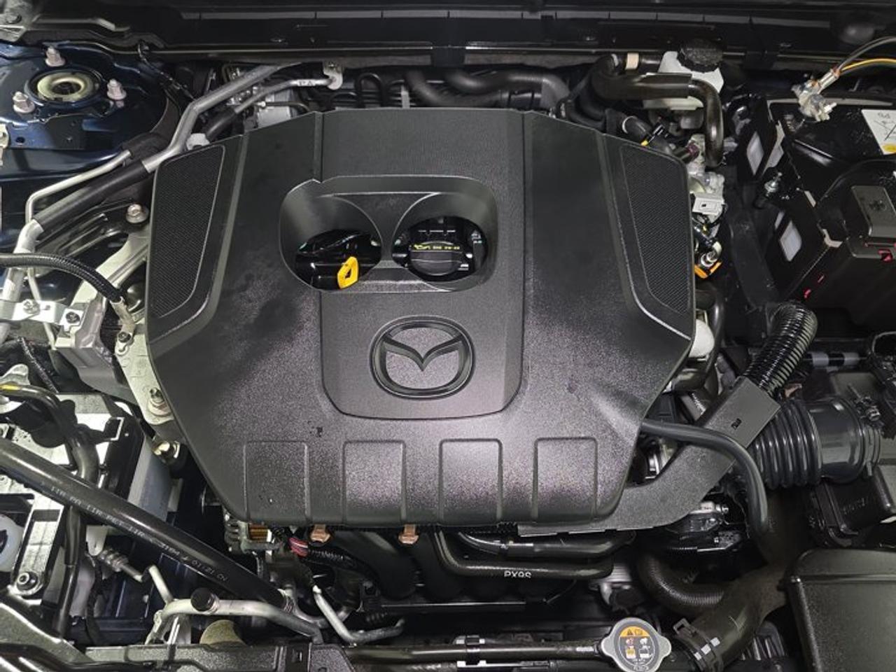 2025 Mazda MAZDA3 SELECT Photo