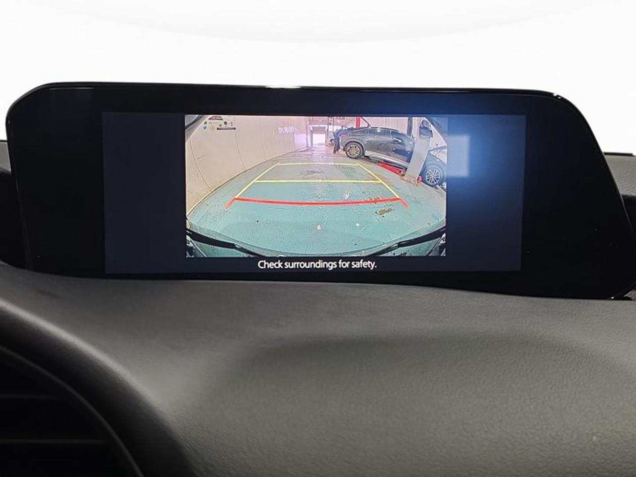 2025 Mazda MAZDA3 SELECT Photo
