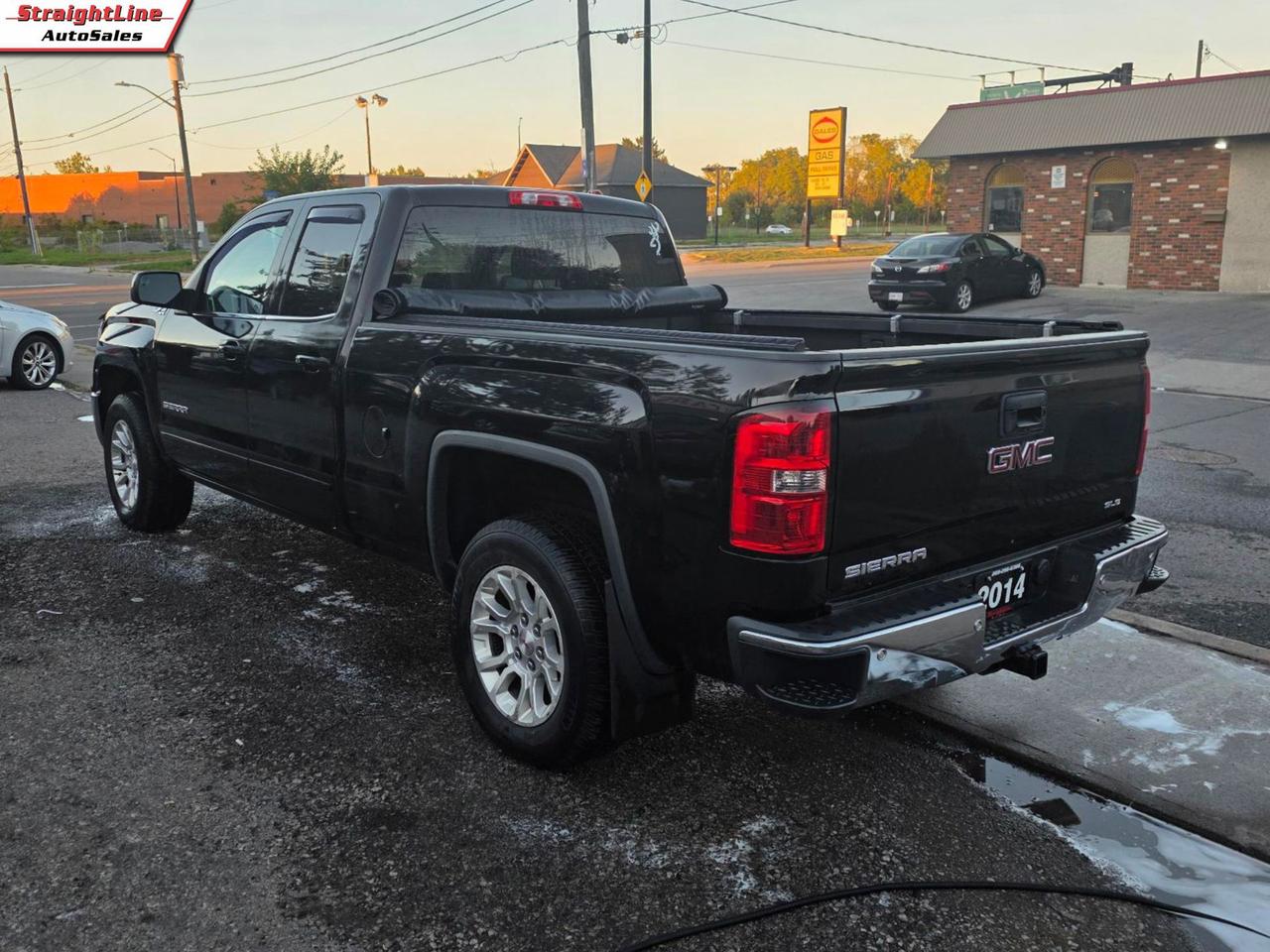 2014 GMC Sierra 1500 SLE Ext. Cab 4WD - One Owner, No Accidents Photo