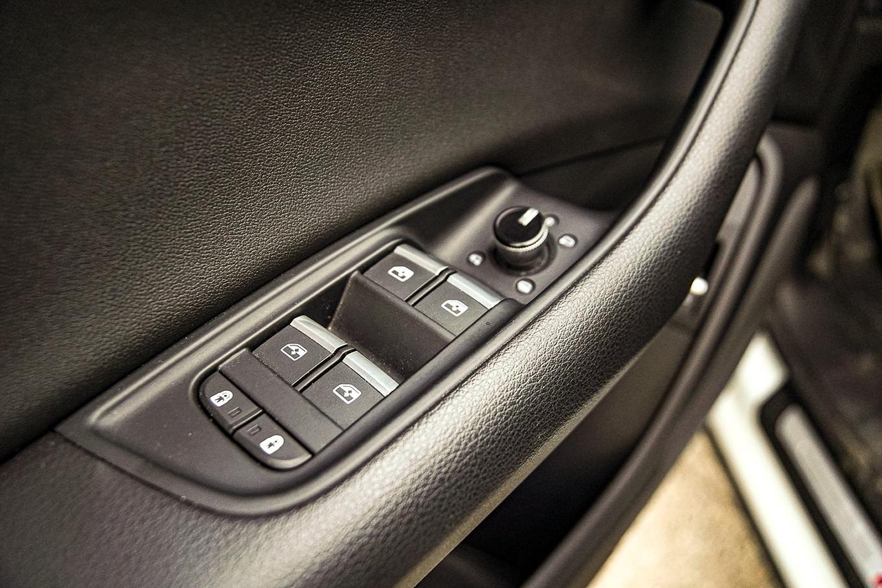 2021 Audi Q8 Progressiv S-LINE |QUATTRO|NAVI|WOOD TRIM|PANO| Photo