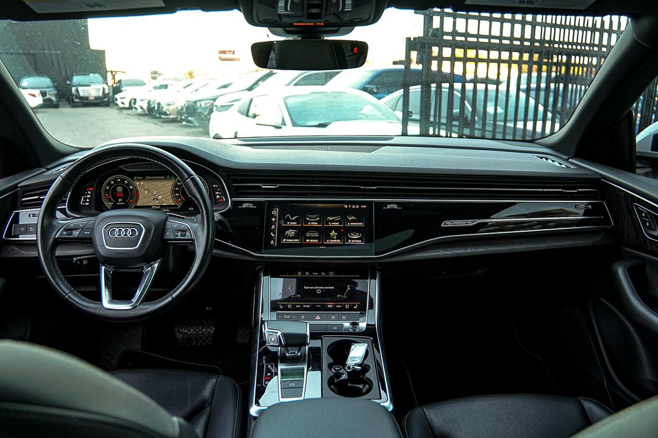 2021 Audi Q8 Progressiv S-LINE |QUATTRO|NAVI|WOOD TRIM|PANO| Photo