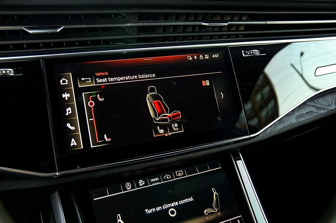 2021 Audi Q8 Progressiv S-LINE |QUATTRO|NAVI|WOOD TRIM|PANO| Photo