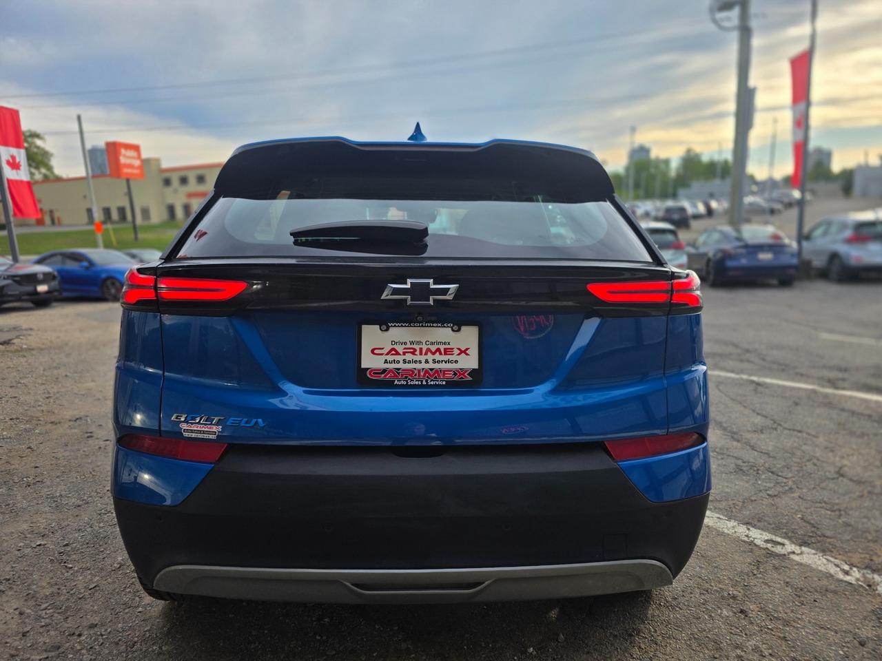 2023 Chevrolet Bolt EUV LT EV | 400km Range | Accident Free Photo