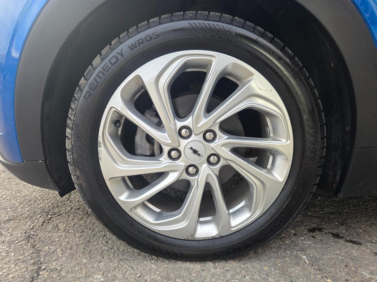 2023 Chevrolet Bolt EUV LT EV | 400km Range | Accident Free Photo