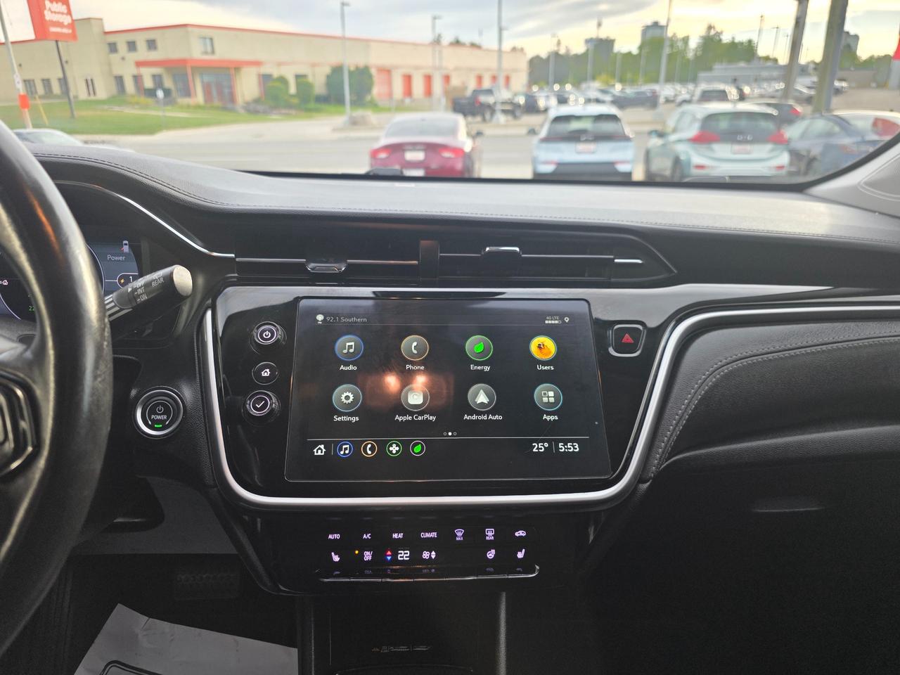 2023 Chevrolet Bolt EUV LT EV | 400km Range | Accident Free Photo