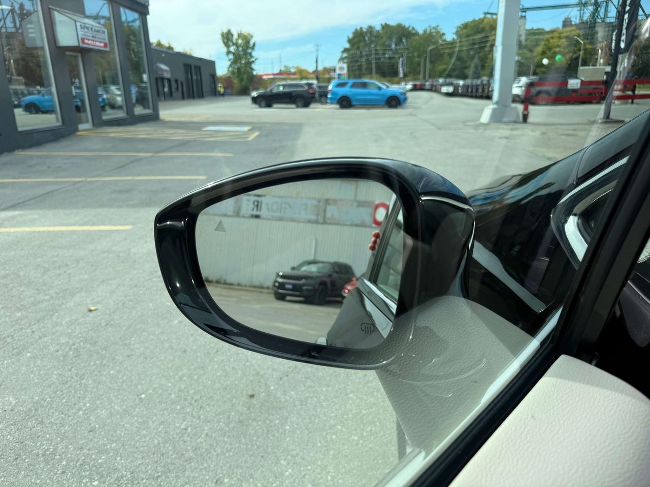 2024 Dodge Grand Caravan SXT - Former Dealer Shuttle! Photo