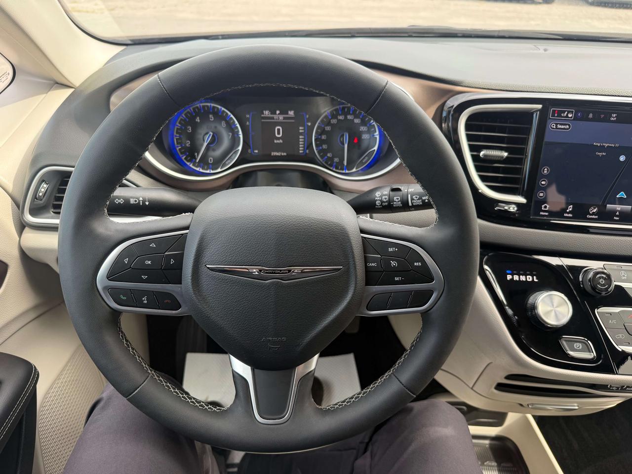 2024 Dodge Grand Caravan SXT - Former Dealer Shuttle! Photo