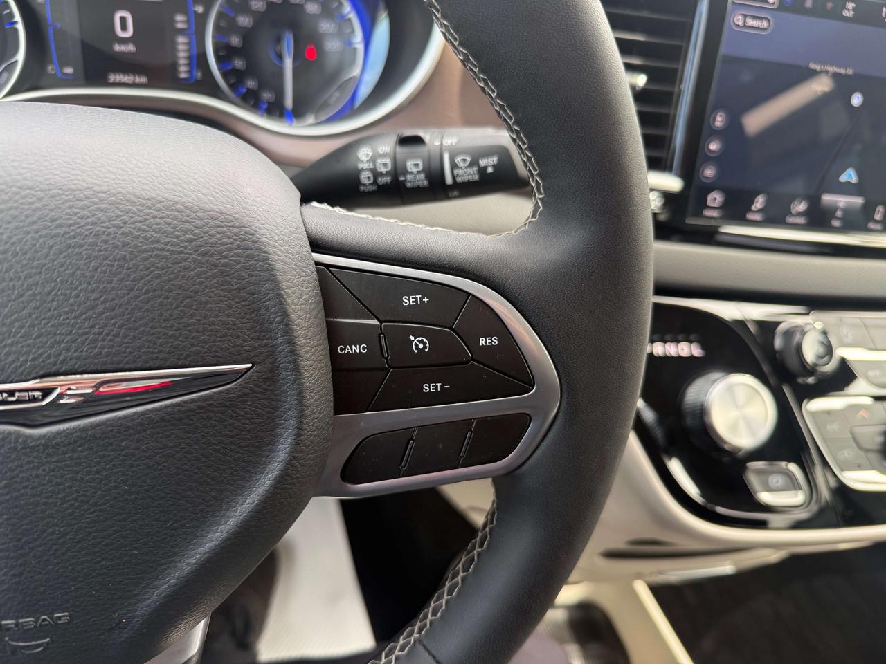 2024 Dodge Grand Caravan SXT - Former Dealer Shuttle! Photo