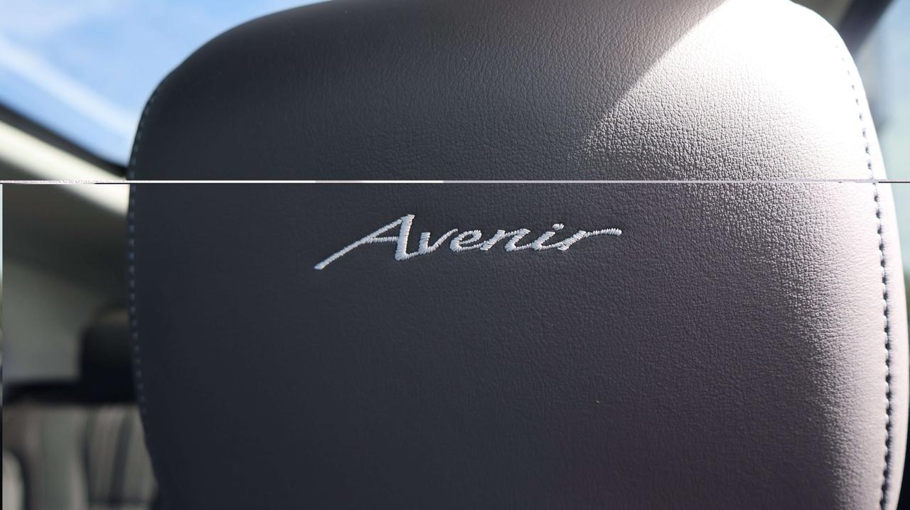 2026 Buick Envision Avenir | Sunroof | Heated Seats Photo