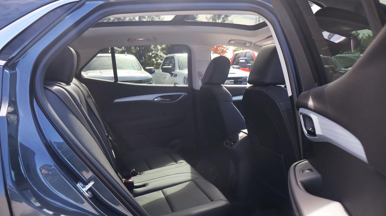 2026 Buick Envision Avenir | Sunroof | Heated Seats Photo