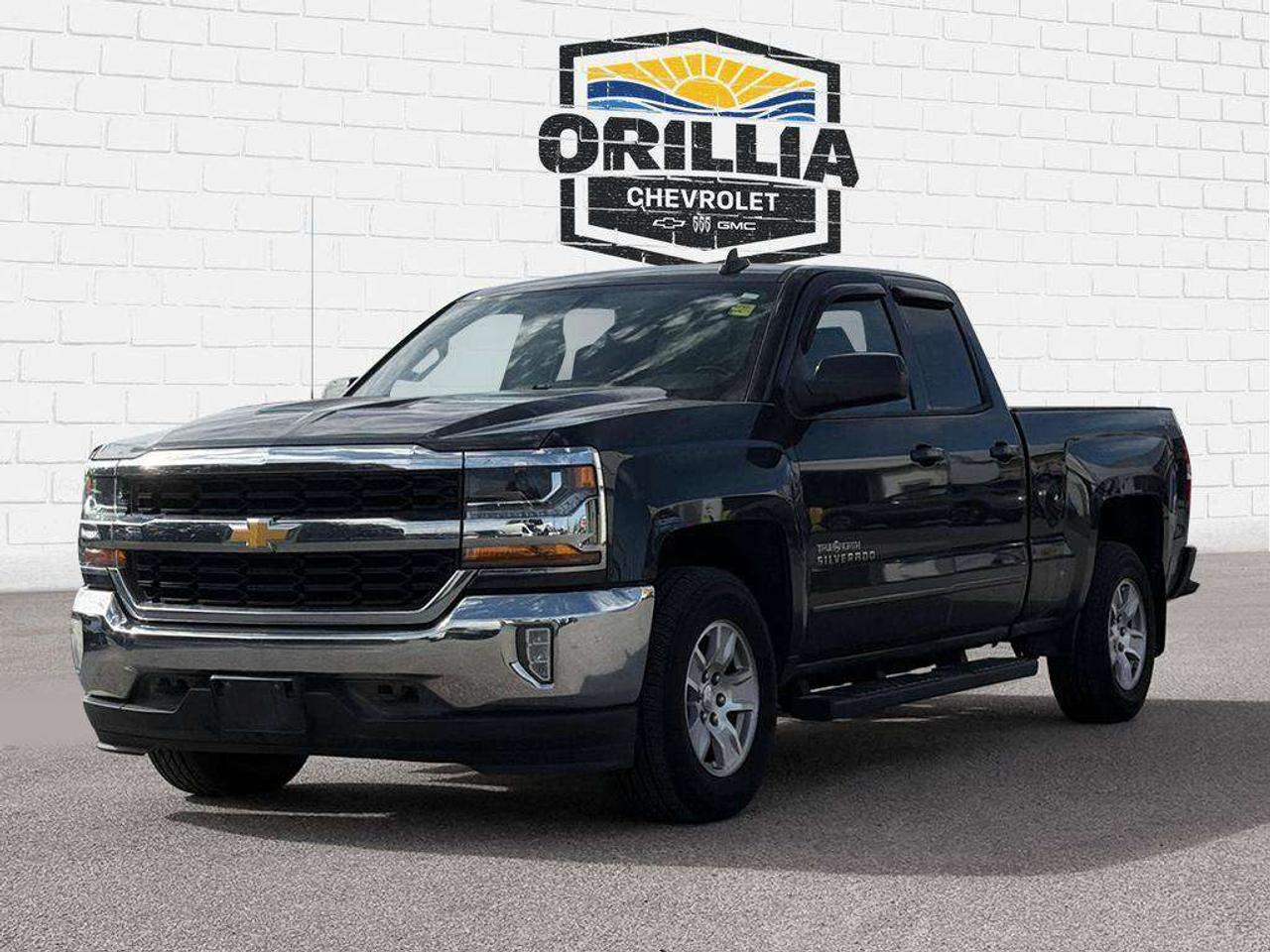2017 Chevrolet Silverado 1500 LT | 5.3L EcoTec3 V8 | Nav Photo