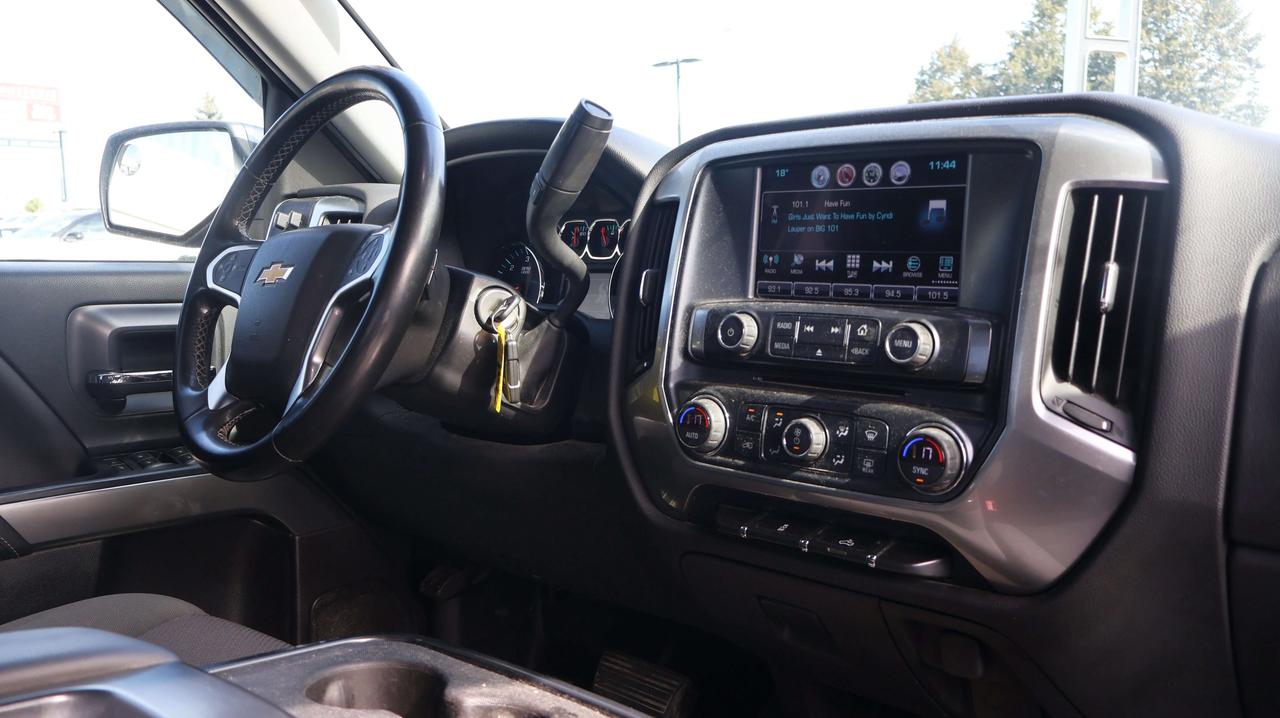 2017 Chevrolet Silverado 1500 LT | 5.3L EcoTec3 V8 | Nav Photo