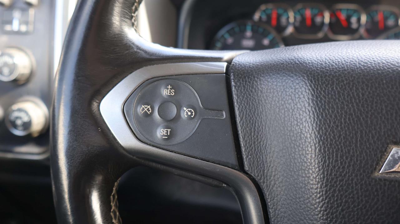 2017 Chevrolet Silverado 1500 LT | 5.3L EcoTec3 V8 | Nav Photo
