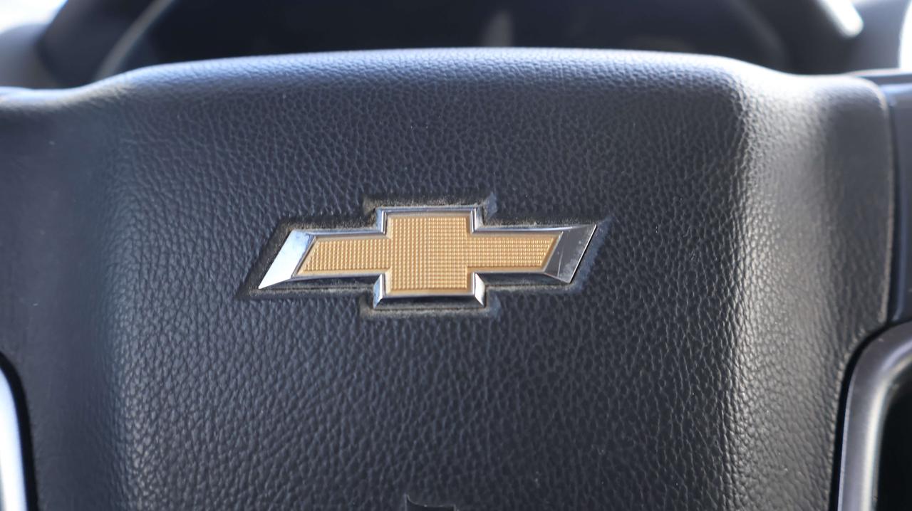 2017 Chevrolet Silverado 1500 LT | 5.3L EcoTec3 V8 | Nav Photo