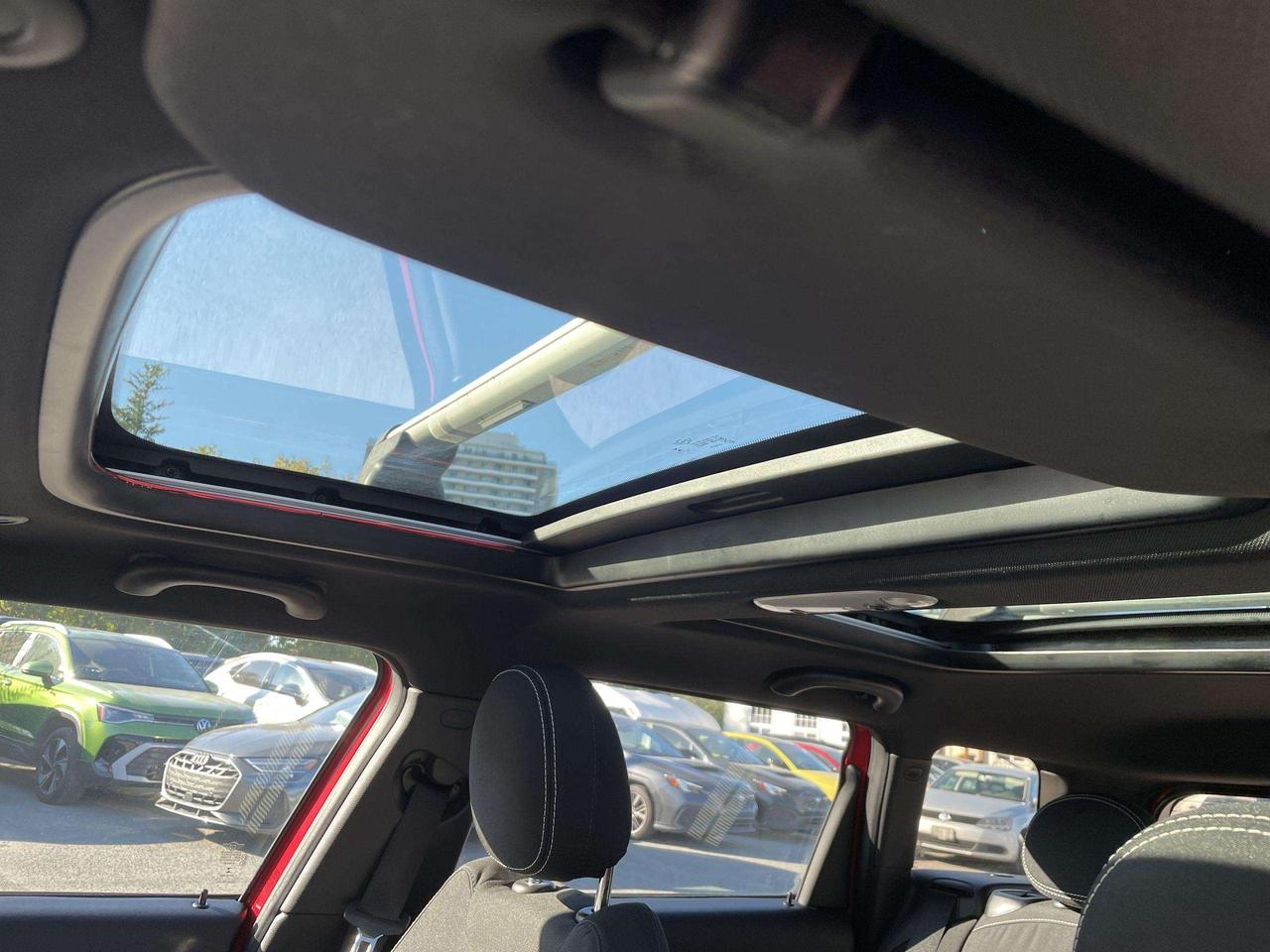 2018 MINI Cooper Clubman Cooper S ALL4 COOPER S, 6 SPEED!!  PANO.ROOF, HTD. SEATS, HARMAN KARDON SOUND, BK. CAM, ALLOYS Photo