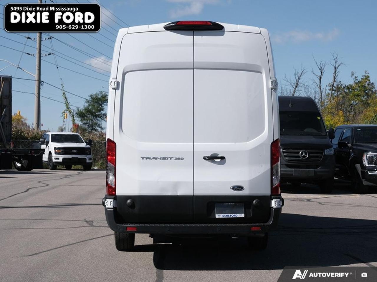 2025 Ford Transit Cargo Van Photo4