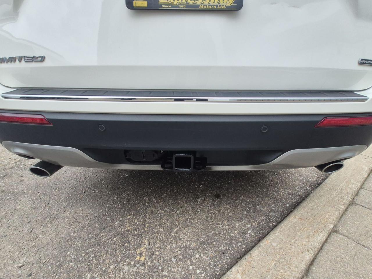 2020 Ford Explorer HYBRID! LTD, 1 OWNER, LOCAL TRADE! SERVICED HERE! Photo