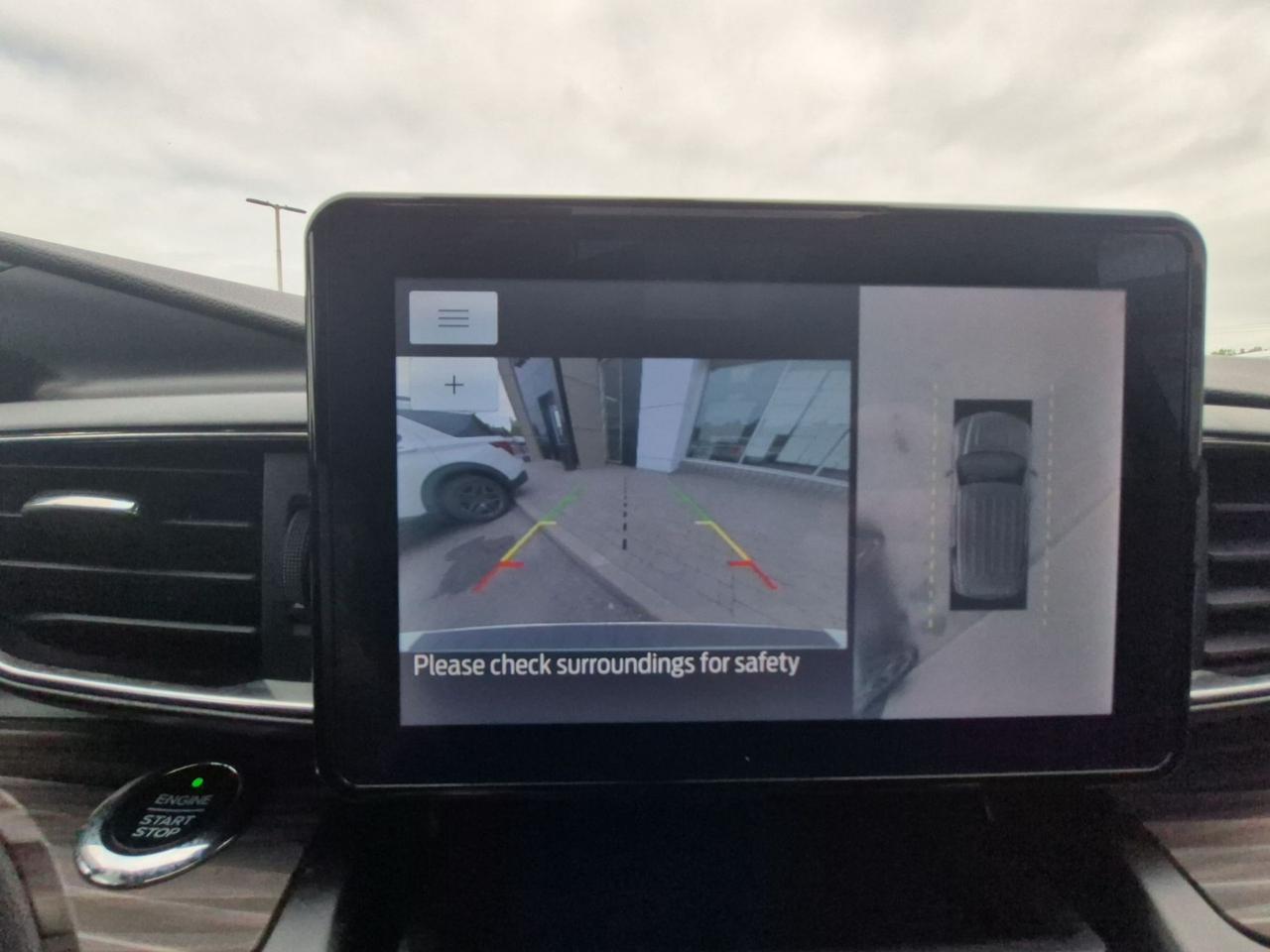 2020 Ford Explorer HYBRID! LTD, 1 OWNER, LOCAL TRADE! SERVICED HERE! Photo