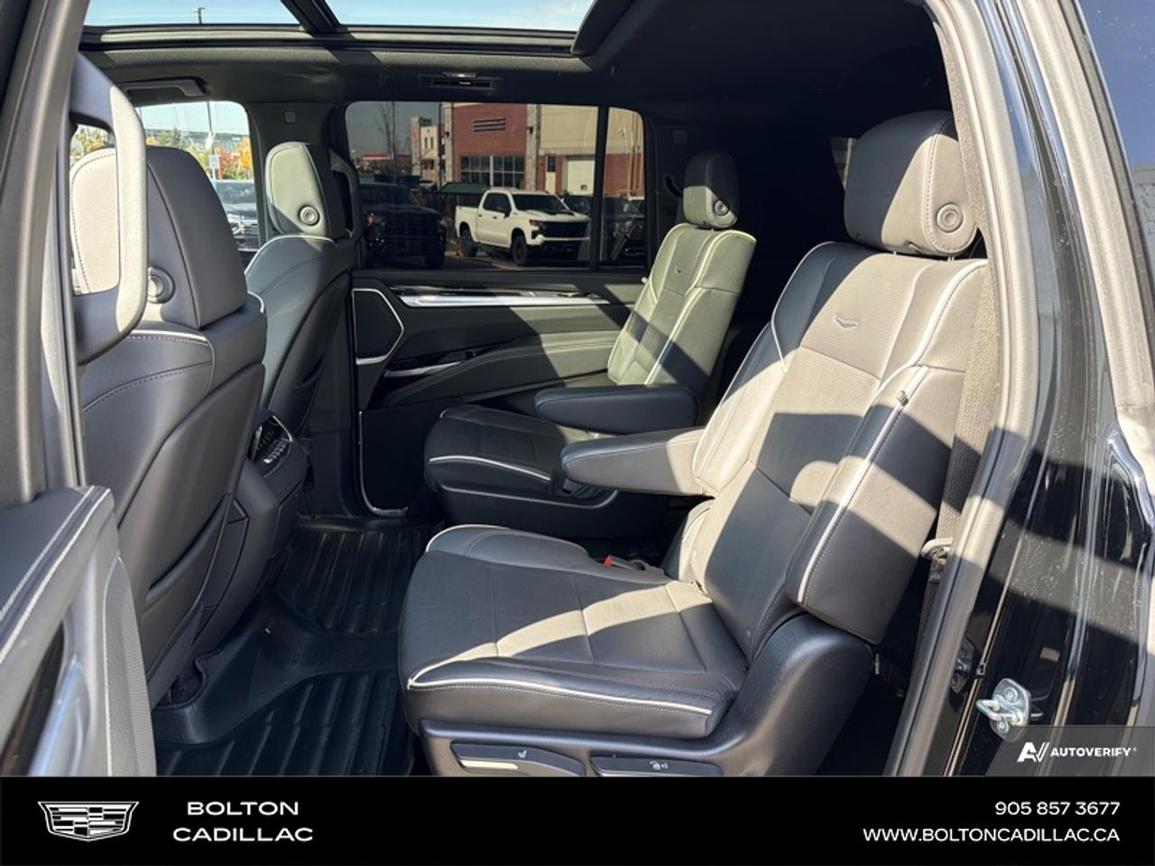 2025 Cadillac Escalade ESV Premium Luxury Photo