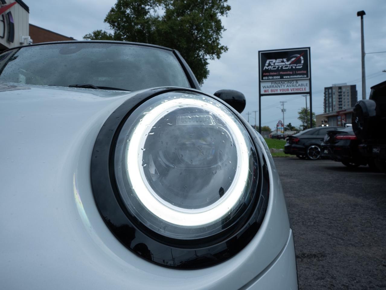 2023 MINI Hardtop S | No Accidents Photo