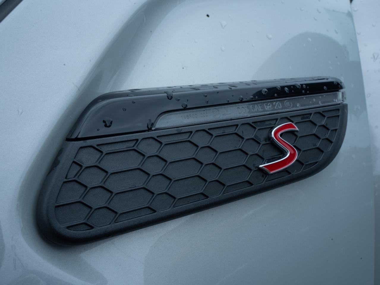 2023 MINI Hardtop S | No Accidents Photo