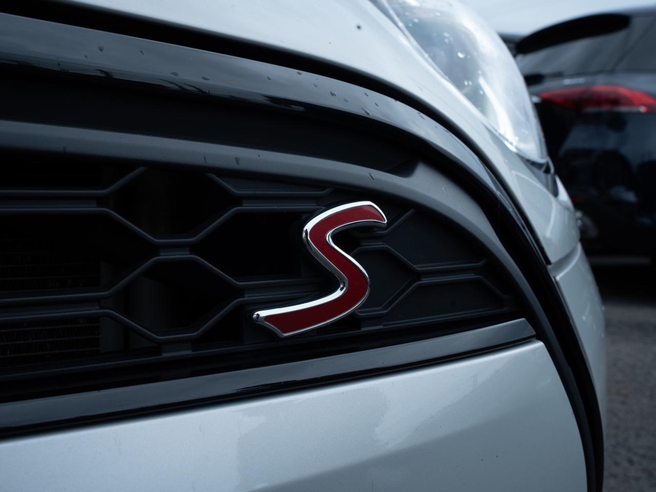 2023 MINI Hardtop S | No Accidents Photo