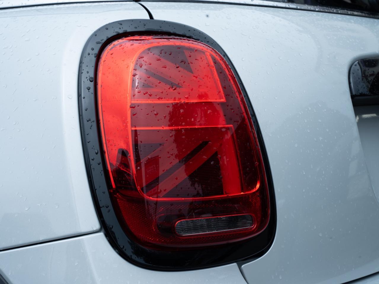2023 MINI Hardtop S | No Accidents Photo