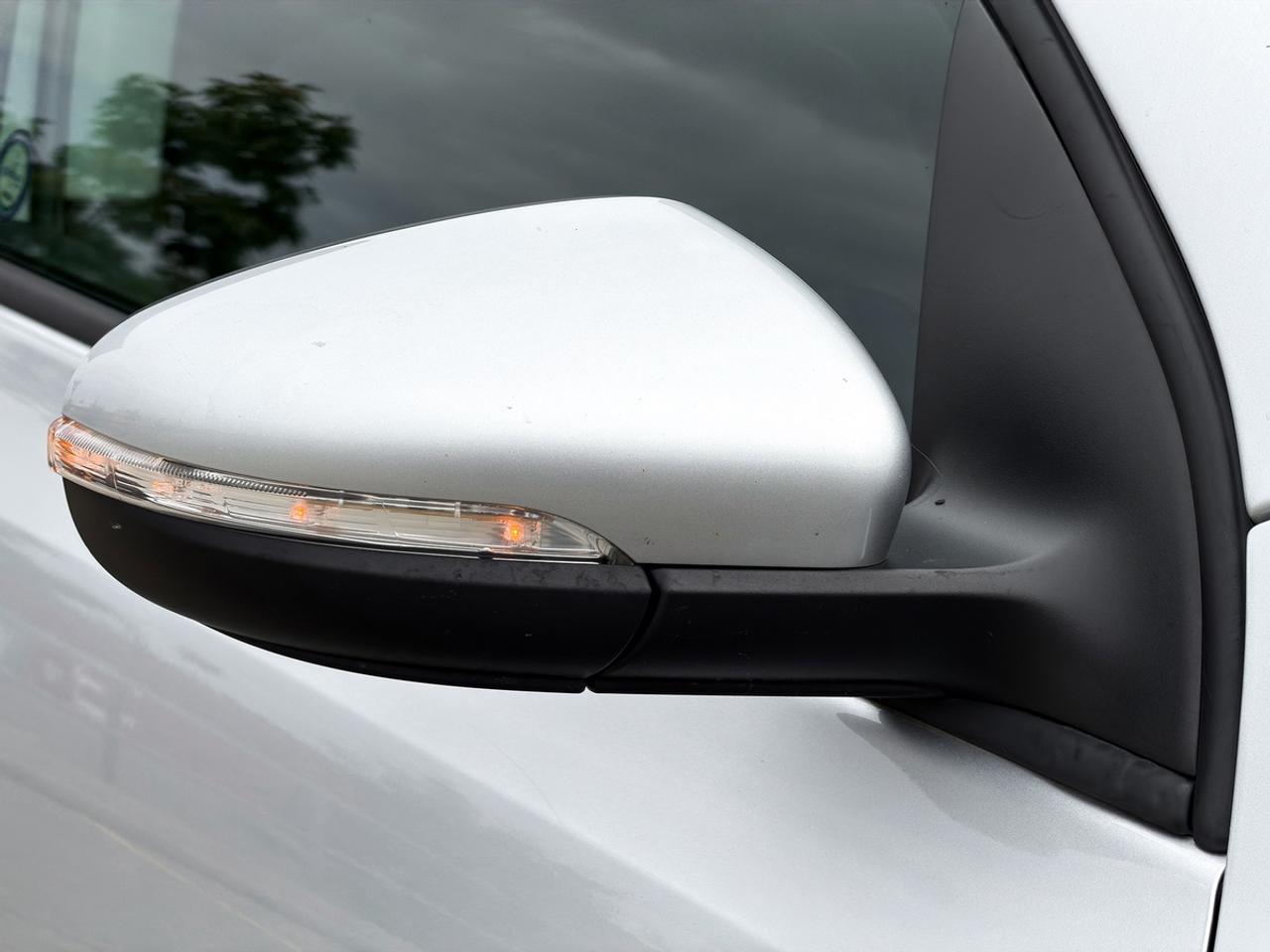 2013 Volkswagen Golf 2.5L WOLFSBURG EDITION MANUAL Photo
