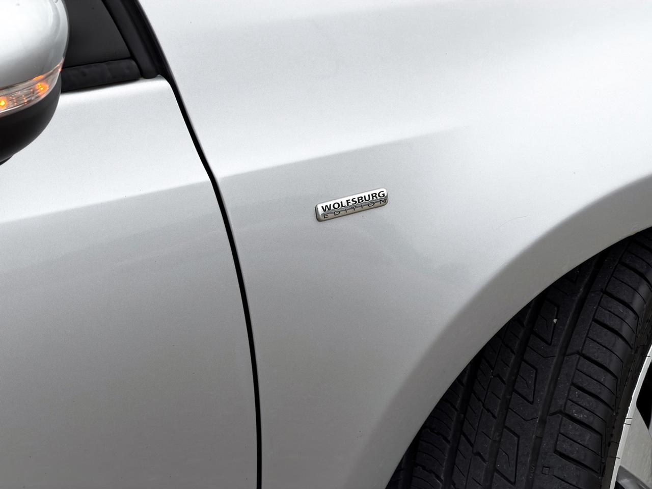 2013 Volkswagen Golf 2.5L WOLFSBURG EDITION MANUAL Photo