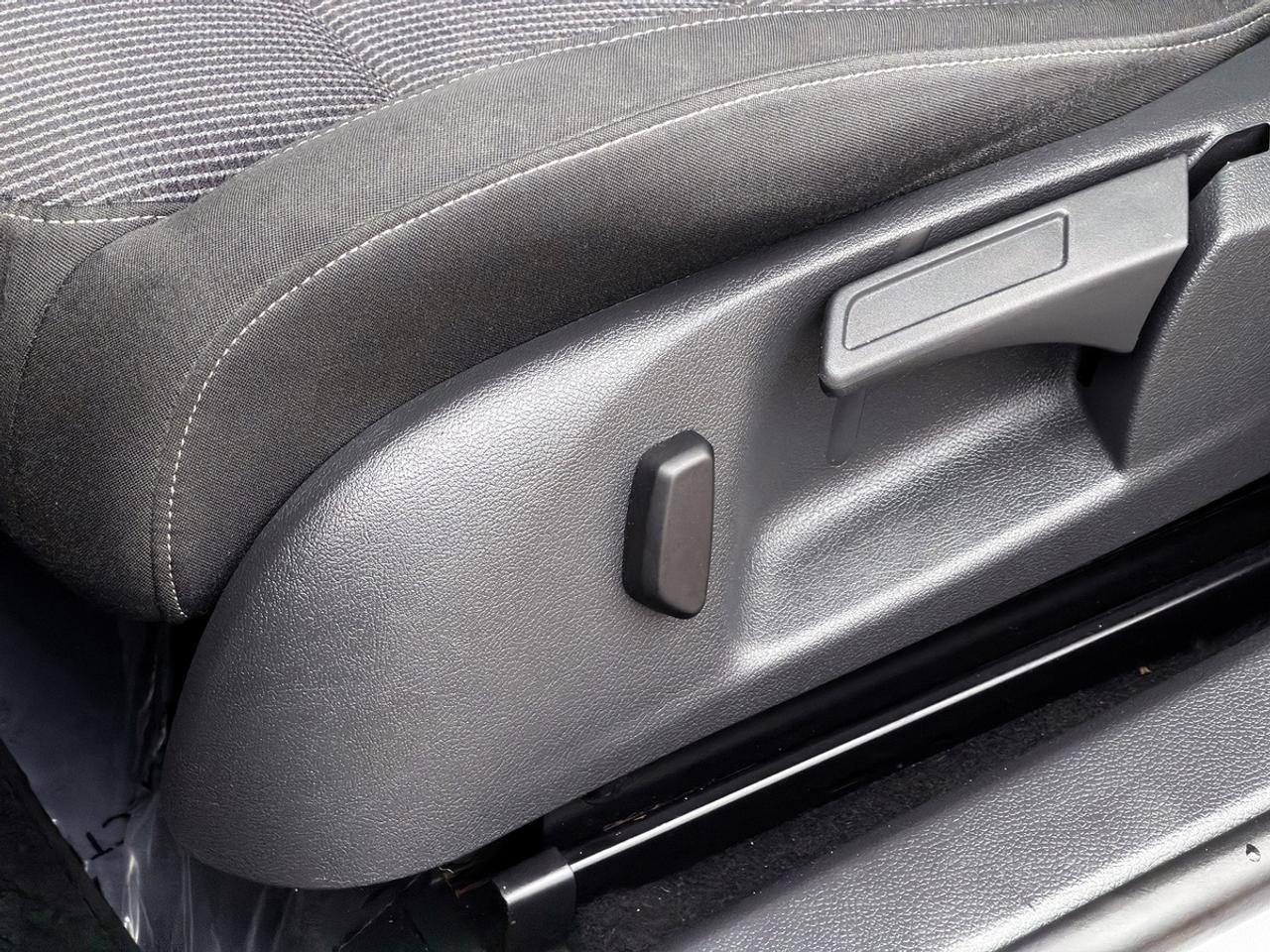 2013 Volkswagen Golf 2.5L WOLFSBURG EDITION MANUAL Photo