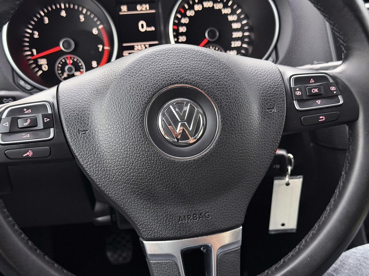 2013 Volkswagen Golf 2.5L WOLFSBURG EDITION MANUAL Photo