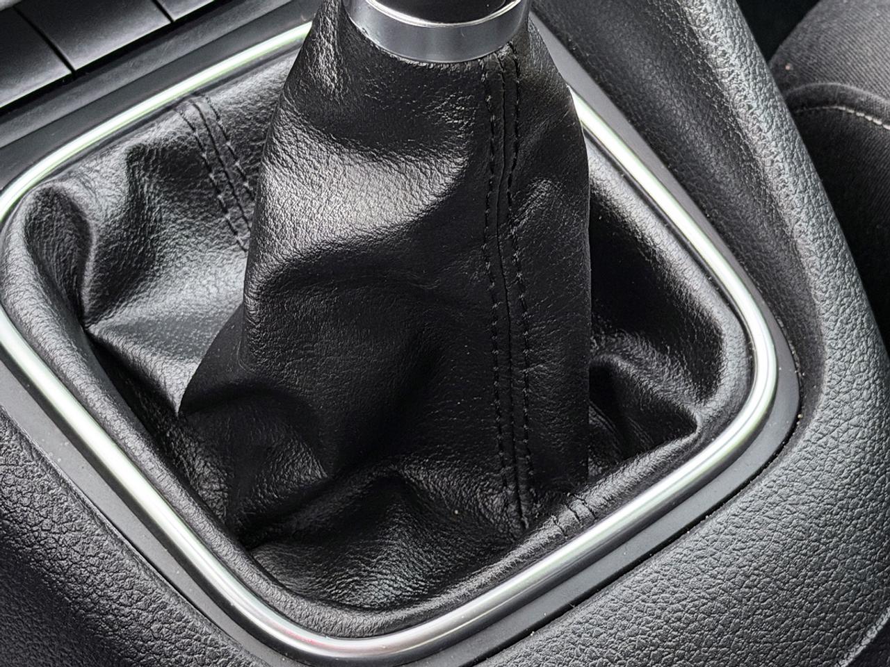 2013 Volkswagen Golf 2.5L WOLFSBURG EDITION MANUAL Photo