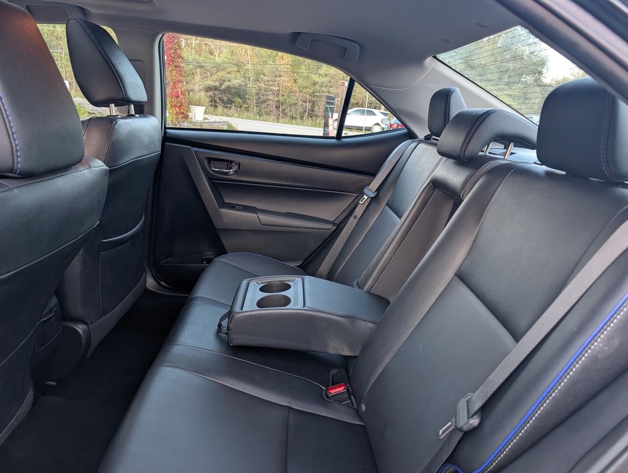 2017 Toyota Corolla LE Photo