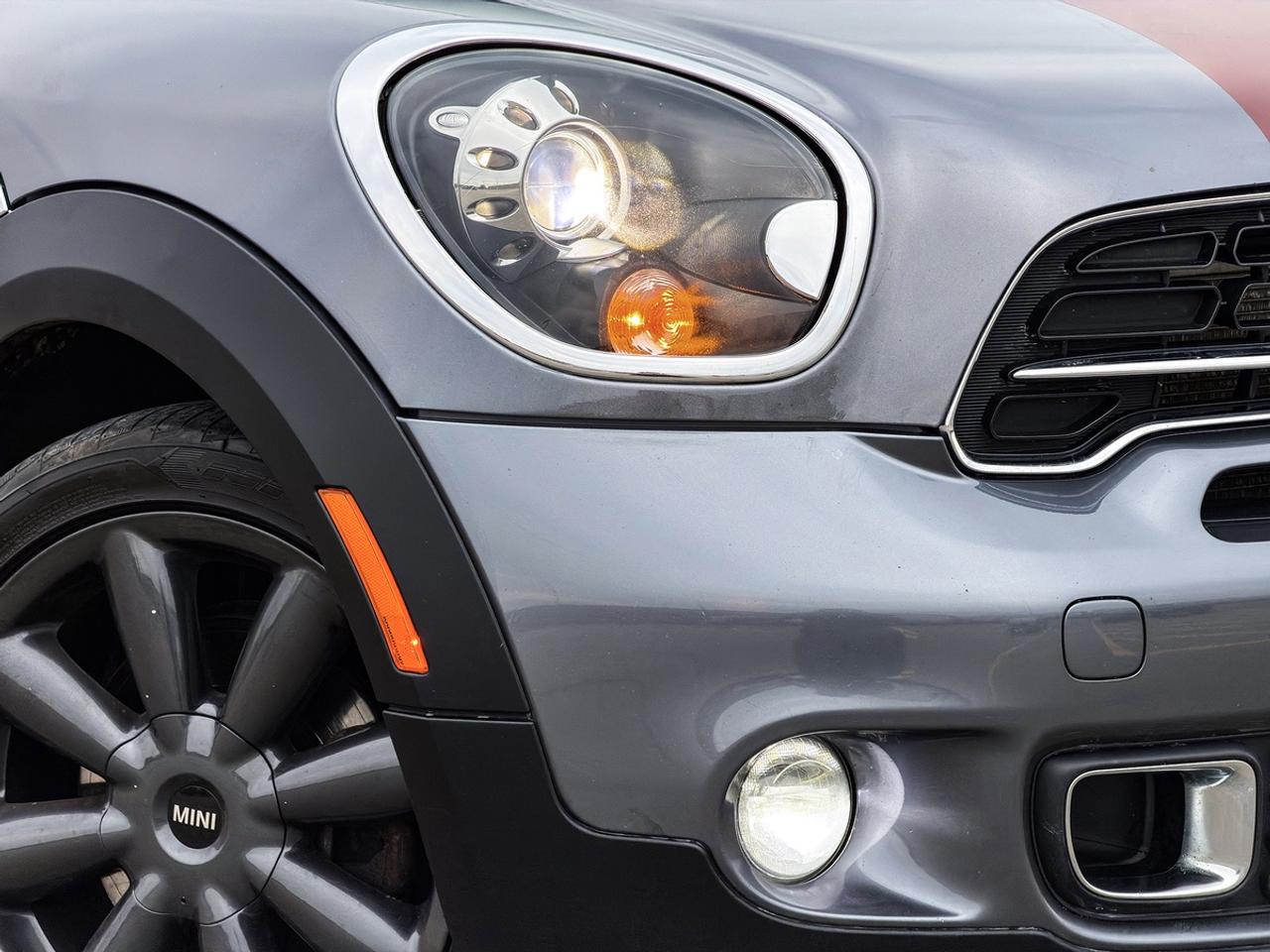 2016 MINI Countryman S ALL4 PARK LANE Edition Photo