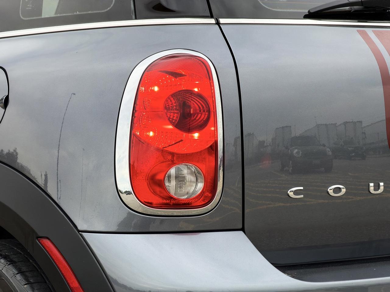 2016 MINI Countryman S ALL4 PARK LANE Edition Photo
