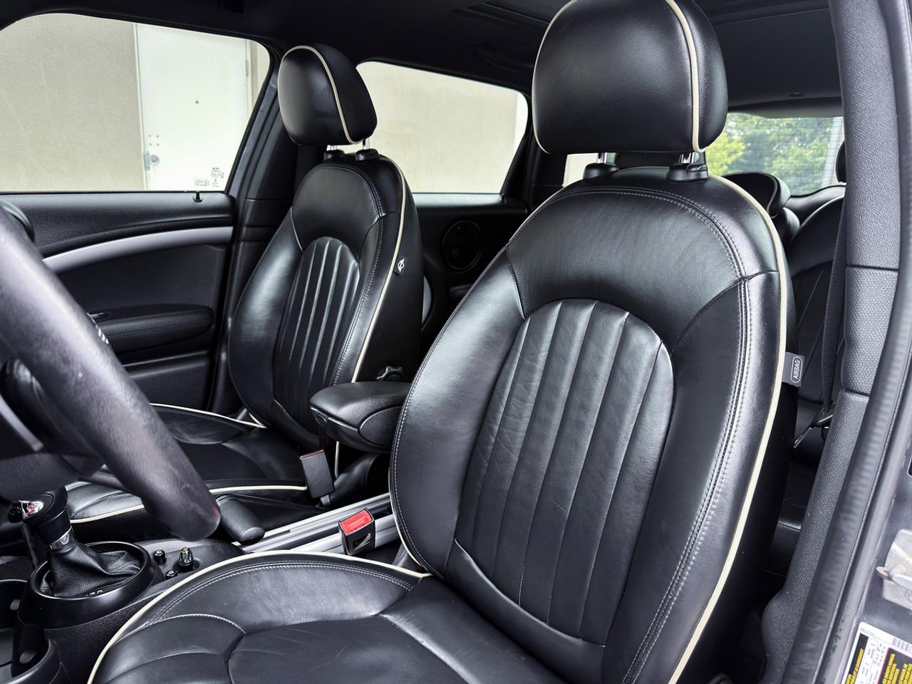 2016 MINI Countryman S ALL4 PARK LANE Edition Photo